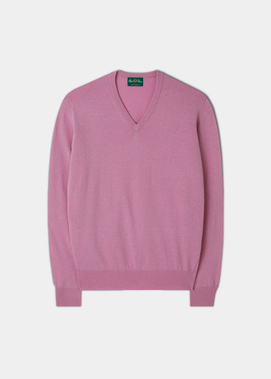 Herren-Pullover aus Geelong-Lammwolle mit V-Ausschnitt in Pink Haze – normale Passform