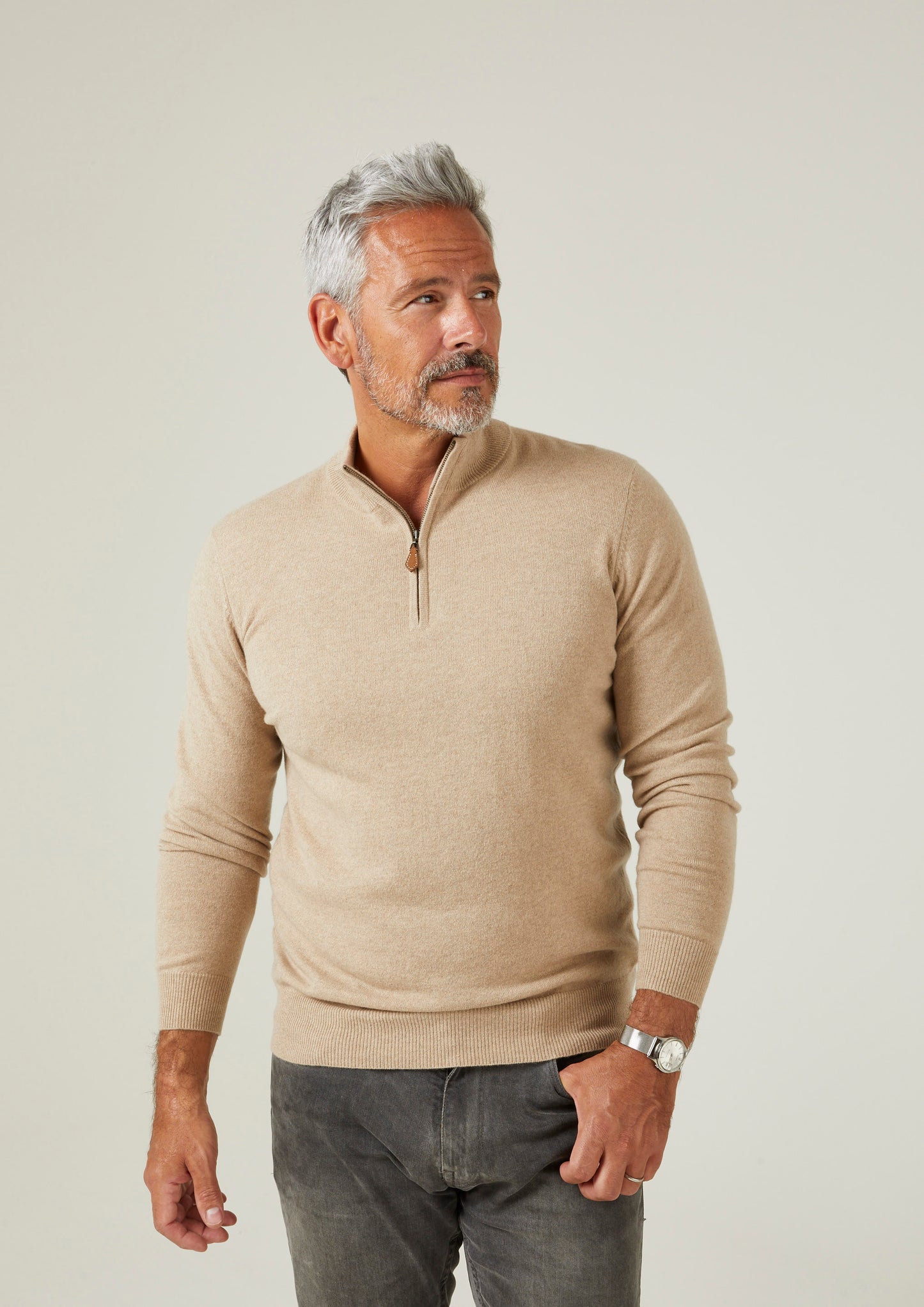 Hanbury Cashmere-Pullover mit Stehkragen und Reißverschluss aus Leinen – normale Passform