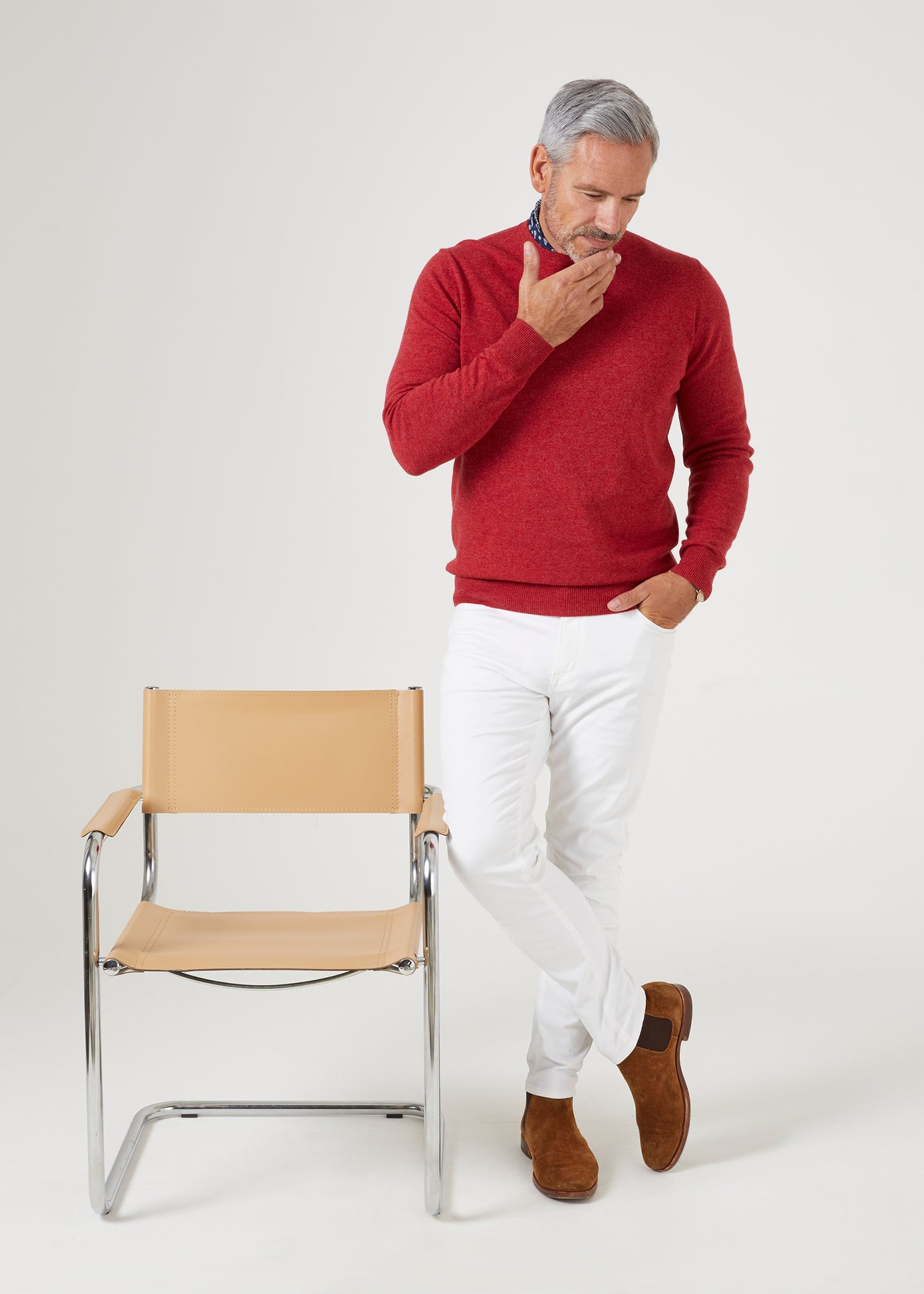 Brisbane Geelong Wollpullover in Poppy Melange – normale Passform