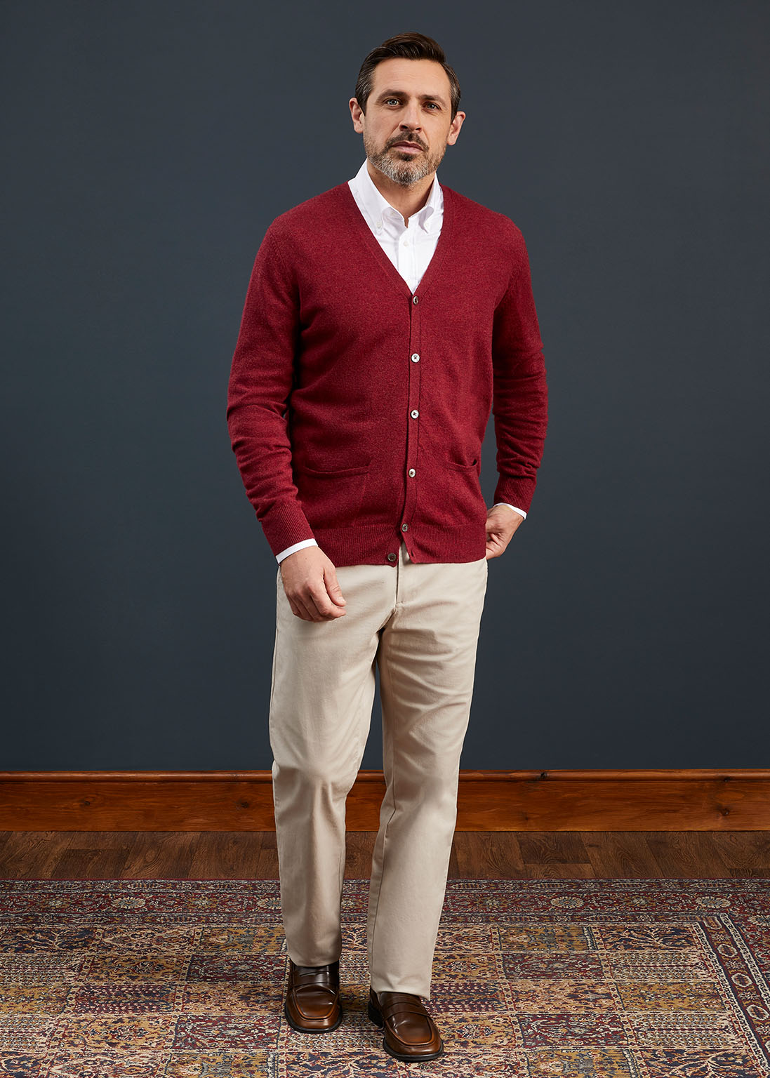 Men's Geelong Lambswool Cardigan in Redwood