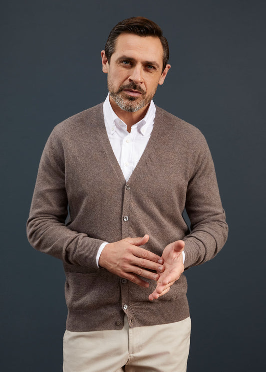 Men's Geelong Lambswool Cardigan in Tobacco