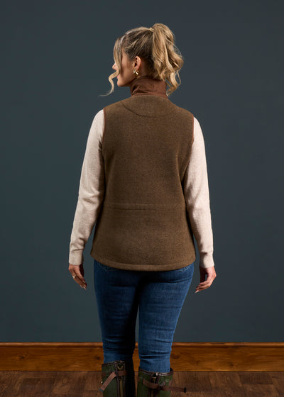 Aylsham Ladies Fleece Gilet In Pecan