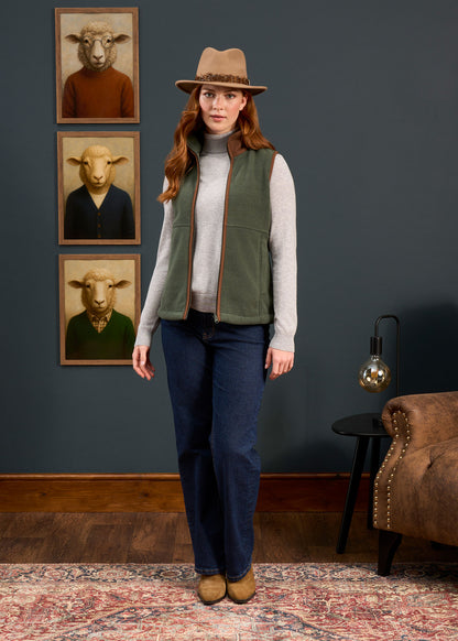 Aylsham Damen Fleece Gilet in Zedern-Grün - Normale Passform.
