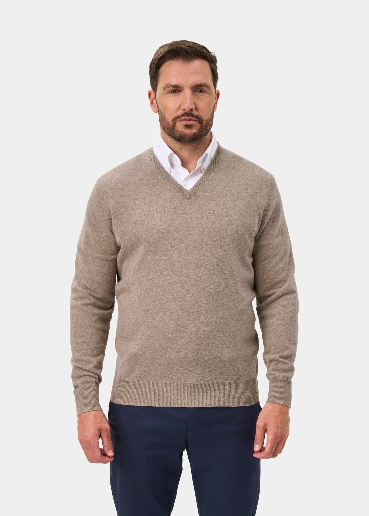 Albury Geelong Wool V-Neck Jumper In Mushroom - Regular Fit