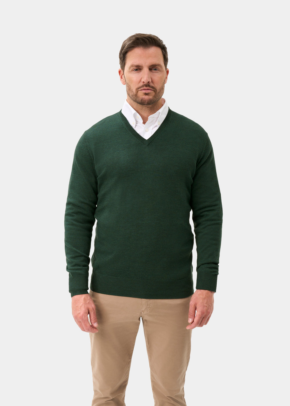 Men's Merino Wool Vee Neck Jumper in Hunter Green