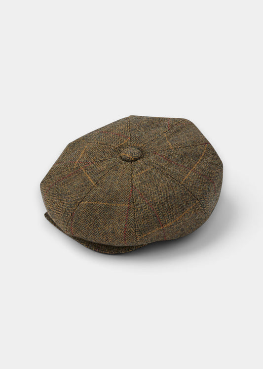 Alan Paine Combrook men's bakerboy cap in teak wool tweed with a subtle herringbone and check pattern.