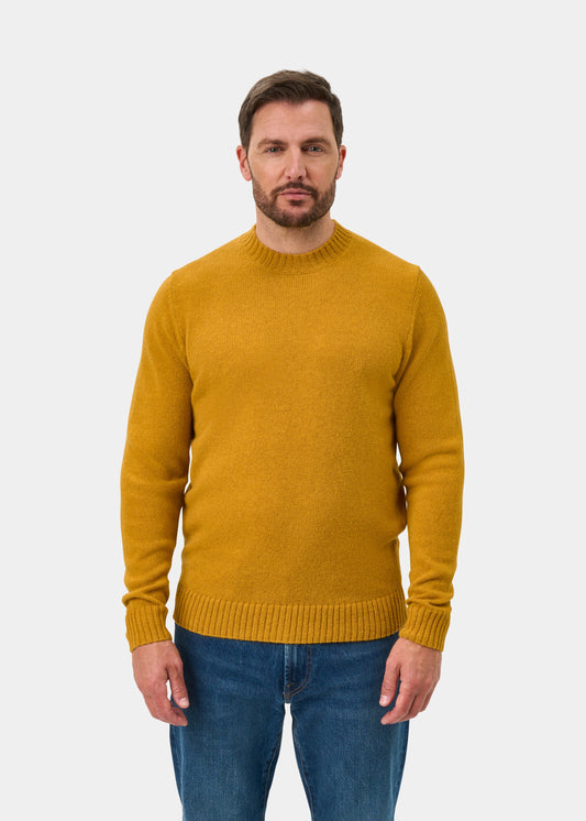 Kinnadie Supersoft Shetland Wool Crew Neck Jumper In Old Gold - Regular Fit